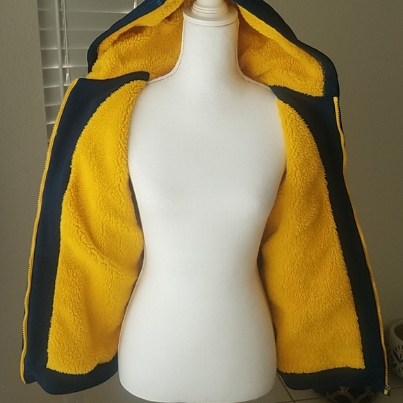 San Diego Chargers NFL Mens Hoodie Sweatshirt - Picture 9 of 11